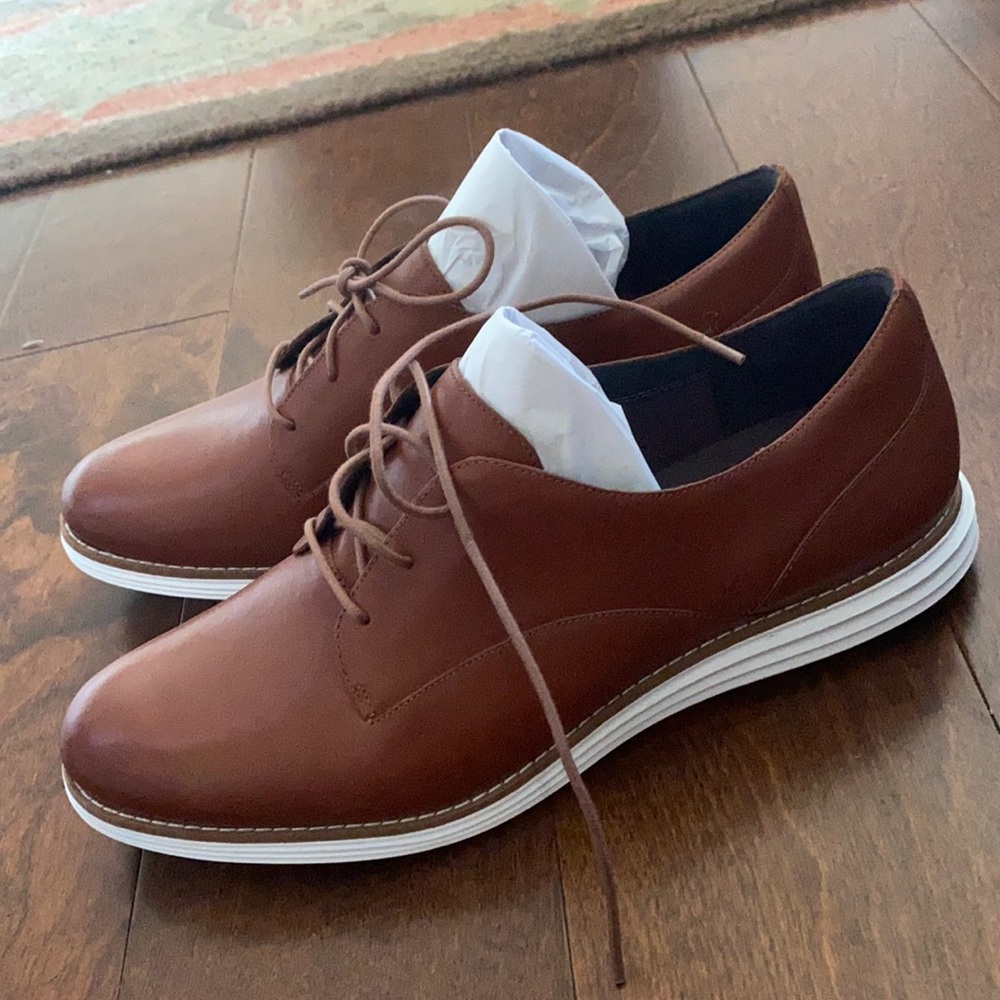 NWT COLE HAAN OXFORDS.